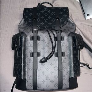 Louis Vuitton Christopher MM M45419